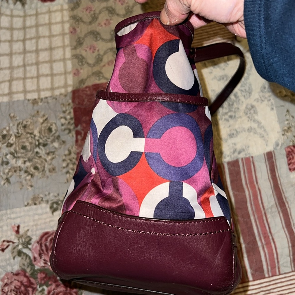 Coach purse F26843 signature tote - Picture 4 of 11